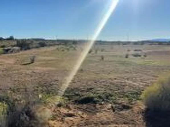 90th Street West St, Rosamond, CA 93560