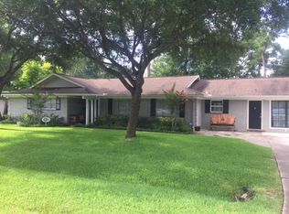 9219 Bronco Dr, Houston, TX 77055