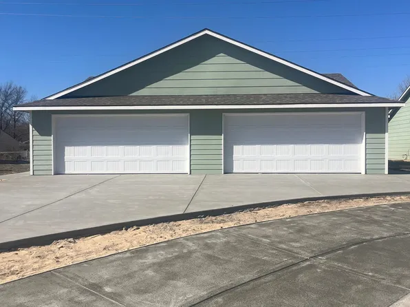 722 W 31st St N, Wichita, KS 67204