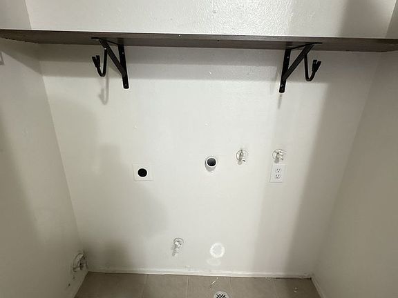 5th image of 317-319 W 3rd St #317