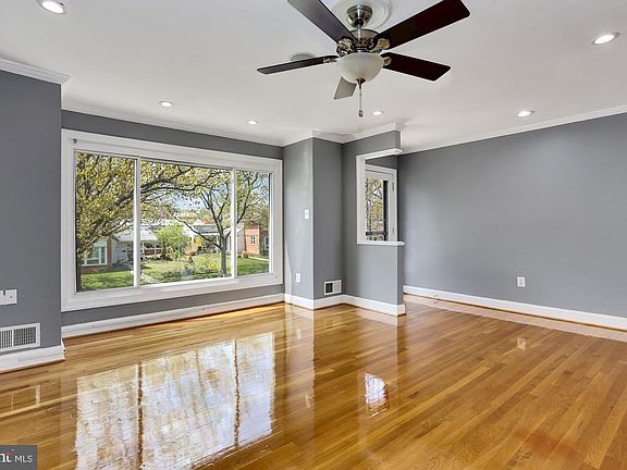 2nd image of 7409 7th St NW