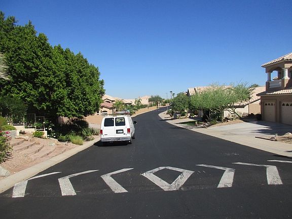 5th image of 1340 E Voltaire Ave