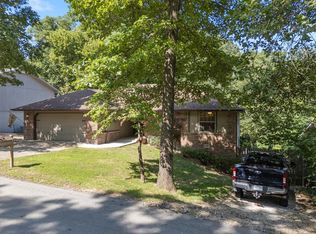 7 Adams Ln, Bella Vista, AR 72715