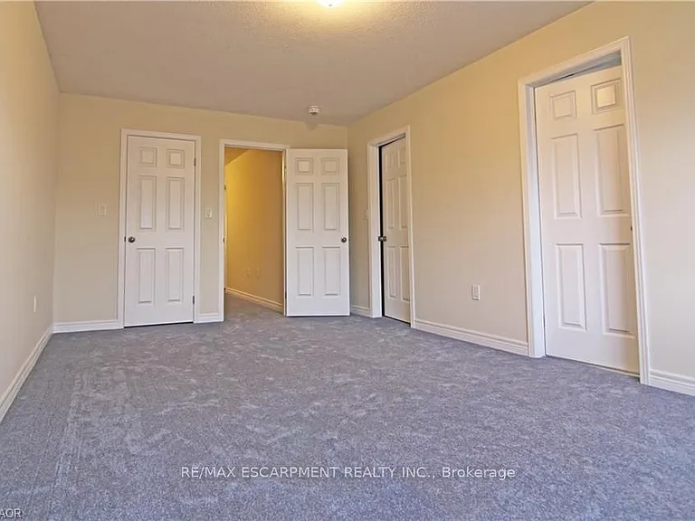 204 Lormont Blvd — Photo 7