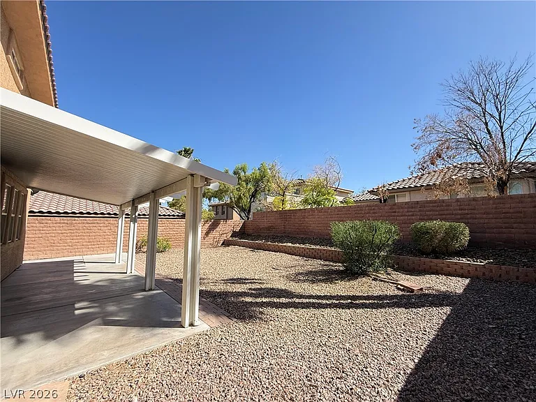 3799 Honey Ridge Ct — Photo 37