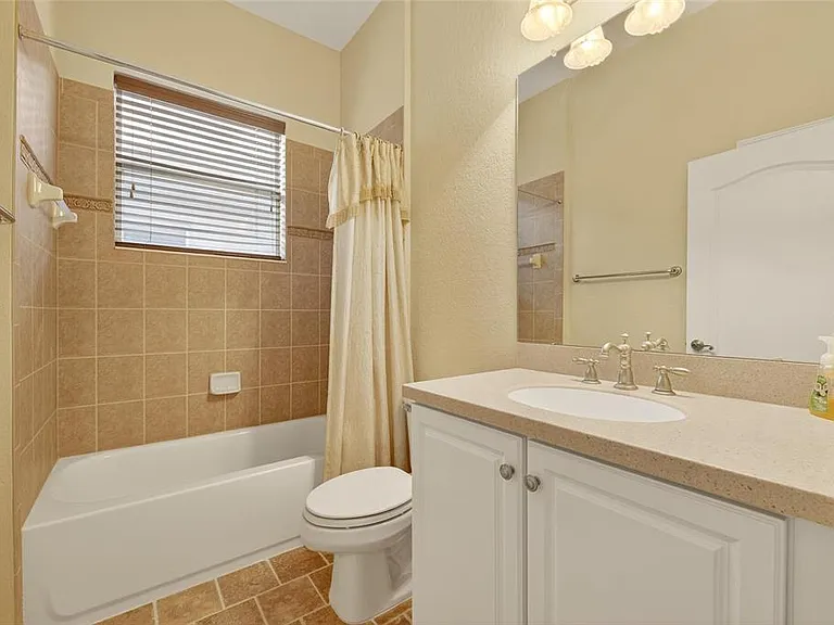 1039 Emerald Dunes Dr — Photo 46