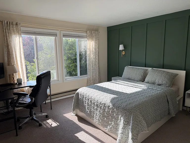 210 Boylston Ave E #205 — Photo 16