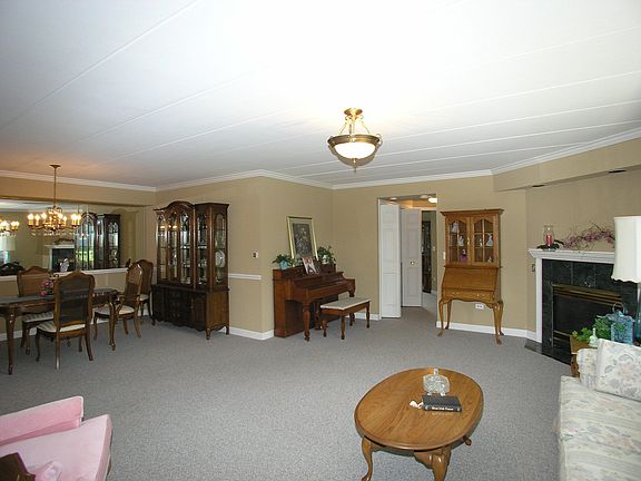 2nd image of 5649 S Cass Ave APT 108