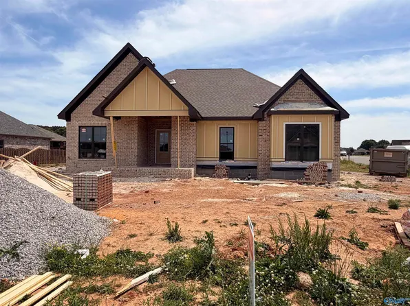 16721 Watercress Dr, Athens, AL 35611