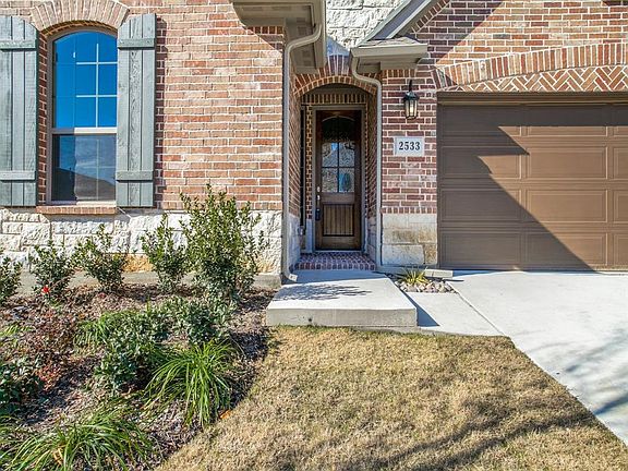 2nd image of 2533 Triton Dr