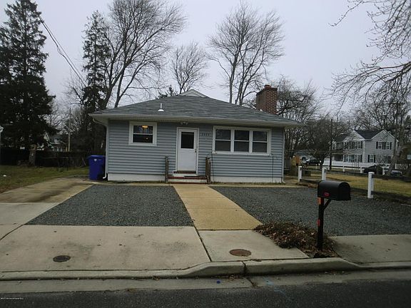2nd image of 2222 Adams Ave