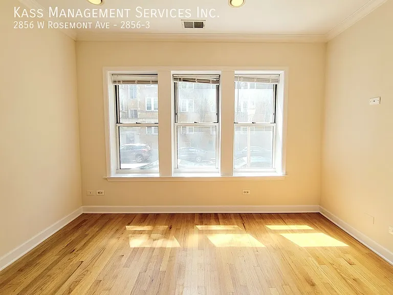 2856 W Rosemont Ave #3 — Photo 5