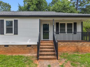 126 McBeth Rd, Cowpens, SC 29330