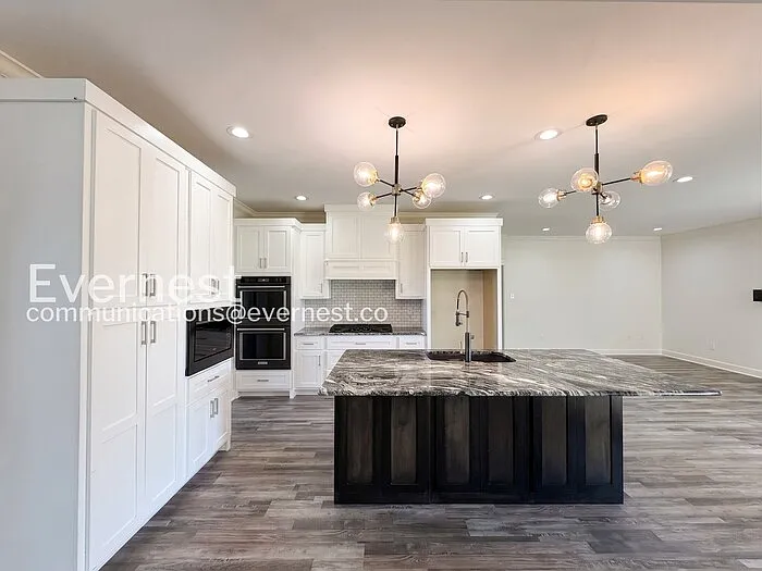 84 River Road Dr W — Photo 4