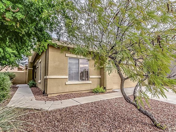 2nd image of 40833 N Mantle Ct