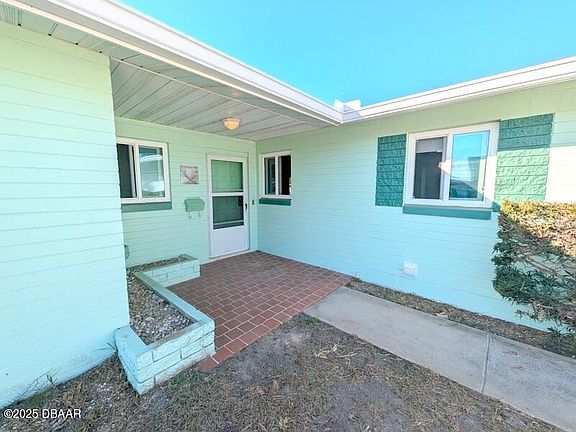 4th image of 3031 Princeton Ave