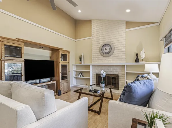 41085 Corriea Ct, Fremont, CA 94539