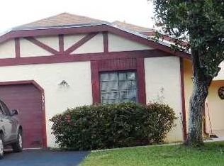 10517 SW 148th Avenue Dr, Miami, FL 33196