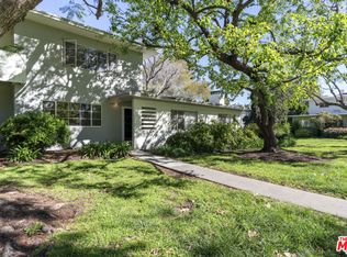 5165 Village Grn, Los Angeles, CA