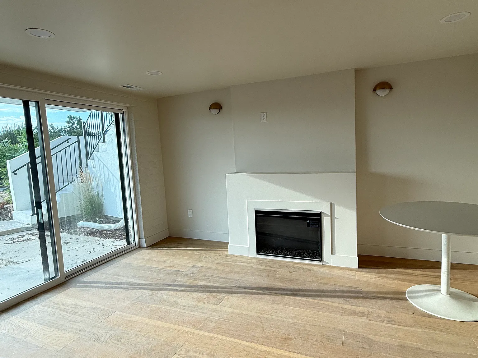 1 bed, 600 sqft, $1,550 — Photo 2