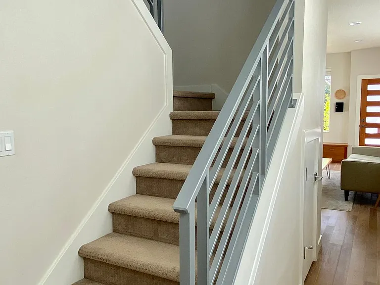 4811 SE 63rd Ave — Photo 5