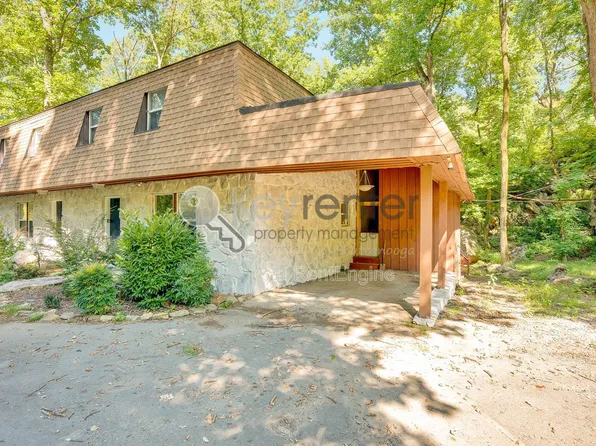 1461 Palisades Rd, Signal Mountain, TN 37377