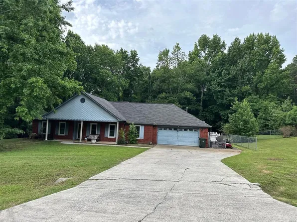 103 Memory Ln, Harvest, AL 35749