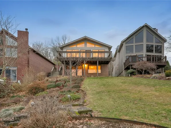 347 Dorwil Dr, Akron, OH 44319