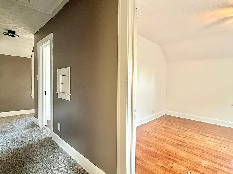 8018 Theota Ave — Photo 30