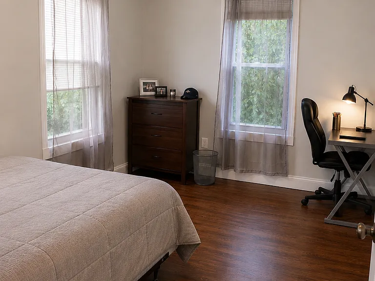 114 Ferris Pl #1 — Photo 25