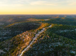 1030 Owl Hollow Rd, Leakey, TX 78873