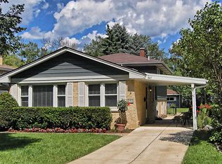 843 Division St, Northbrook, IL 60062