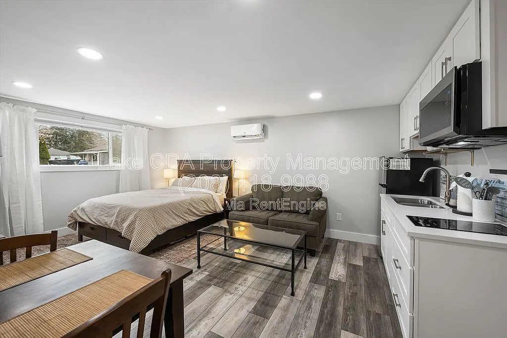 Studio, 1.0 bath, 500 sqft, $1,250 — Photo 1