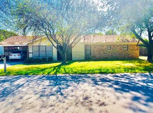 103 Boca Vista Ct, Chico, TX 76431