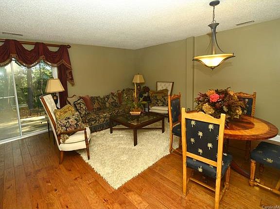 5th image of 9712 Old Gate Dr