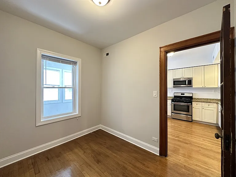 3050 N Milwaukee Ave #R3 — Photo 15