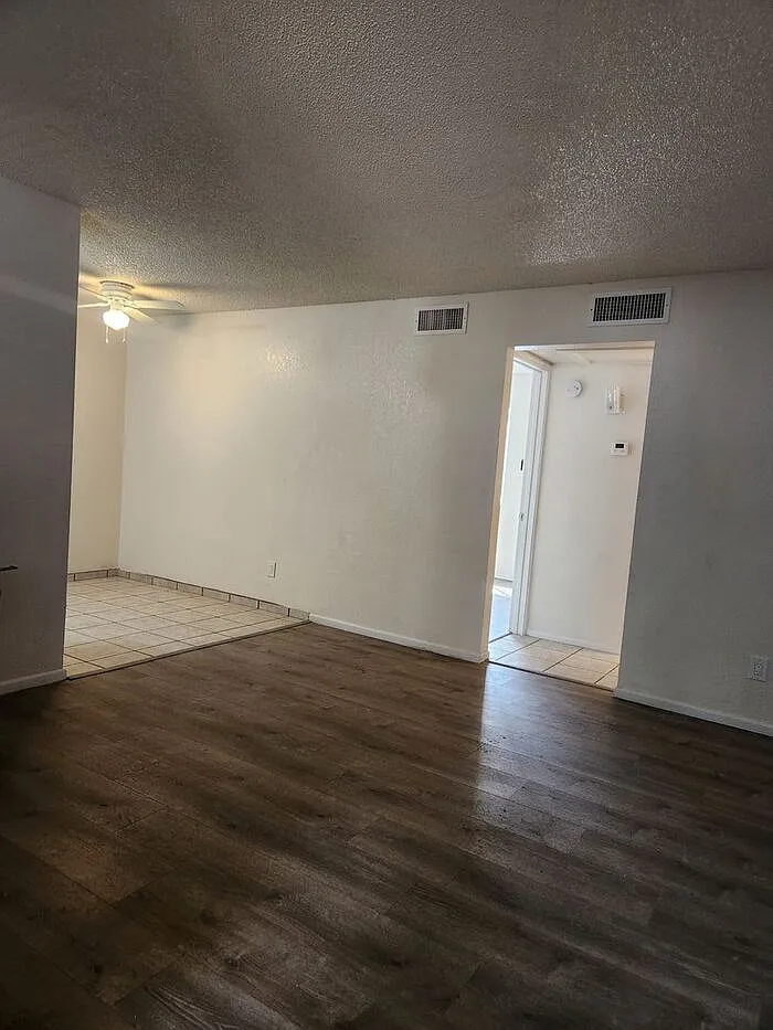 1 bed, 1.0 bath, 560 sqft, $865 — Photo 4