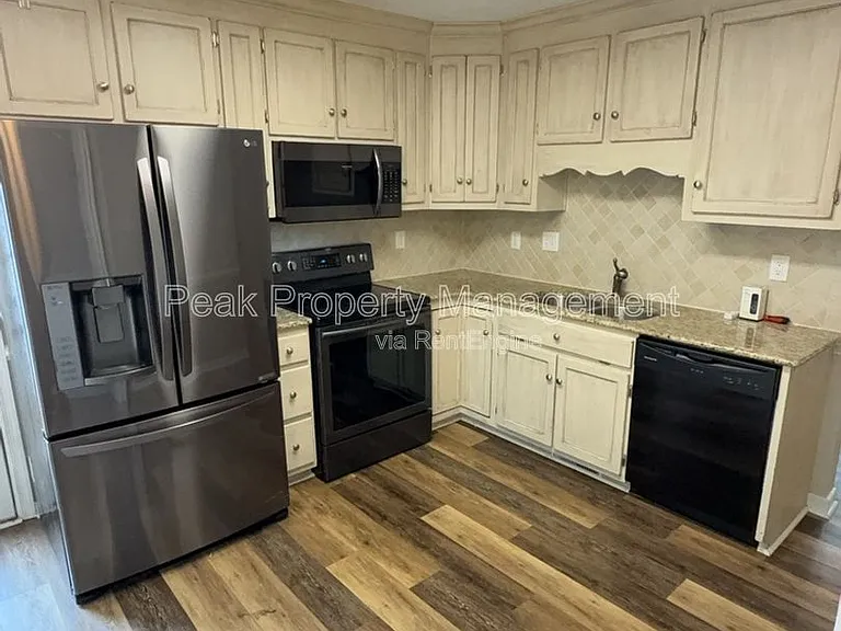 11548 New Forest Trl — Photo 4