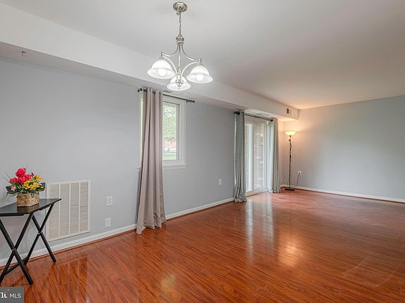 2nd image of 209 Victor Pkwy Unit 209A