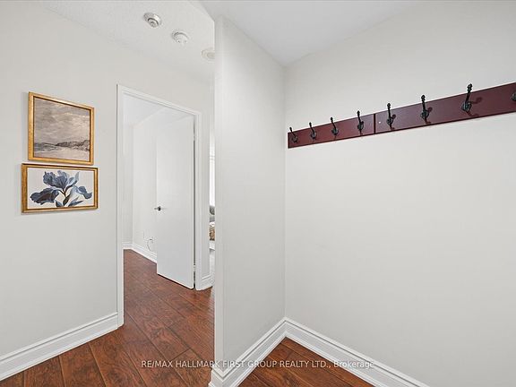 5th image of 2 Westney Rd N #206
