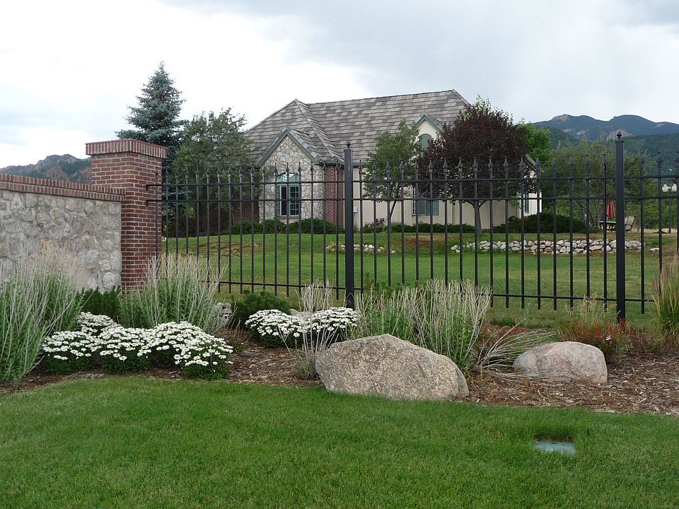 2nd image of 1750 Preserve Dr