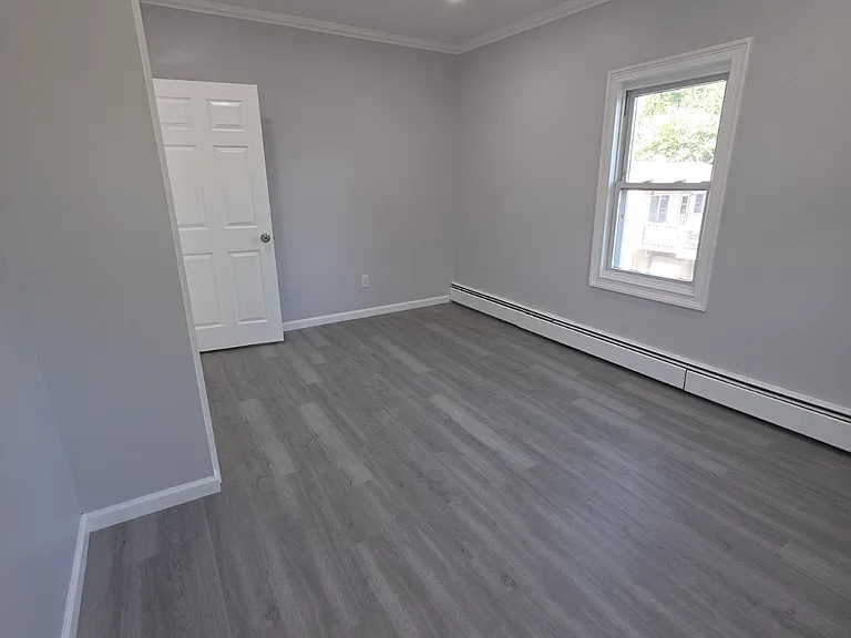3230 Lexington Ave #13 — Photo 18