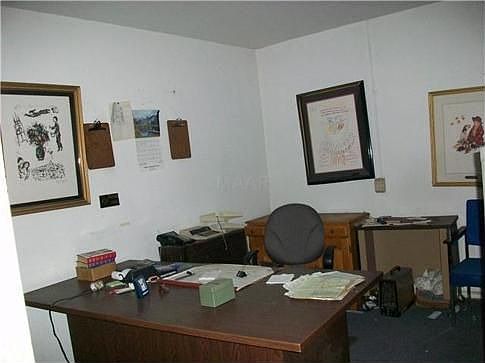 4th image of 1300 Jackson Ave