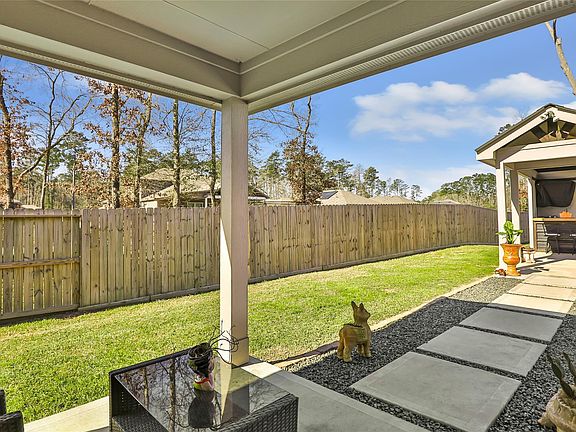 5th image of 811 Republic Rd