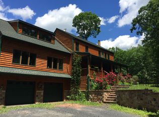 217 Cress Dr, Effort, PA 18330