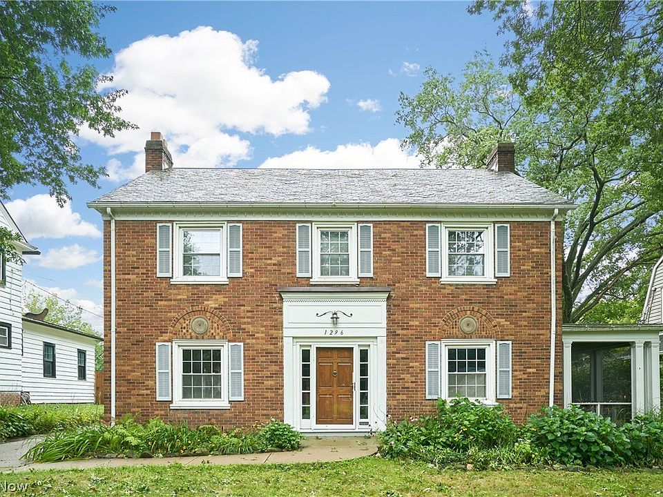 1st image of 1296 Delia Ave