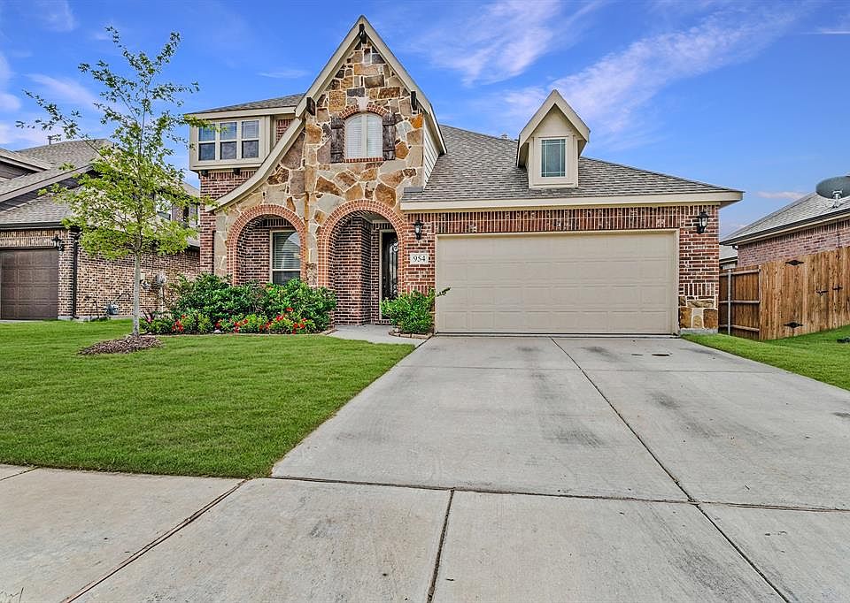 1st image of 954 Mangrove Dr