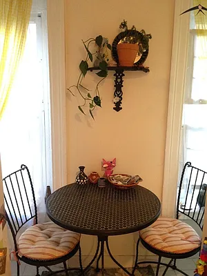 Rented by Aimee Grodanz, LREB | media 18