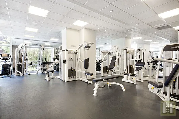 Rented by Halstead Real Estate | media 7