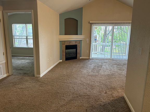 4th image of 3435 Boulder Cir Unit 203